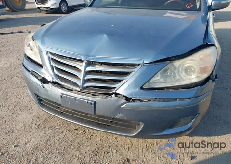 2010 Hyundai Genesis 4.6 from USA, damaged, VIN KMHGC4DF4AU093073